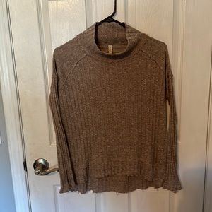 Free People long sleeve sweater light brown